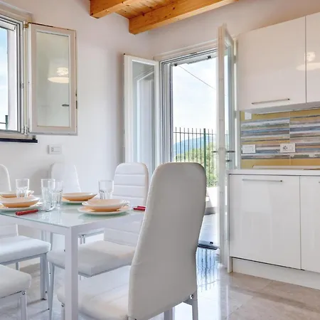 Awesome In With House Sea View * Cogorno