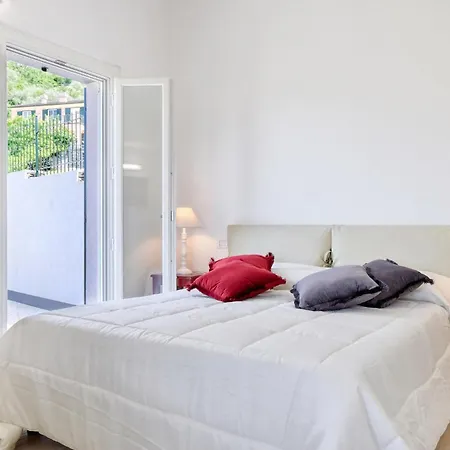 Awesome In With House Sea View Cogorno