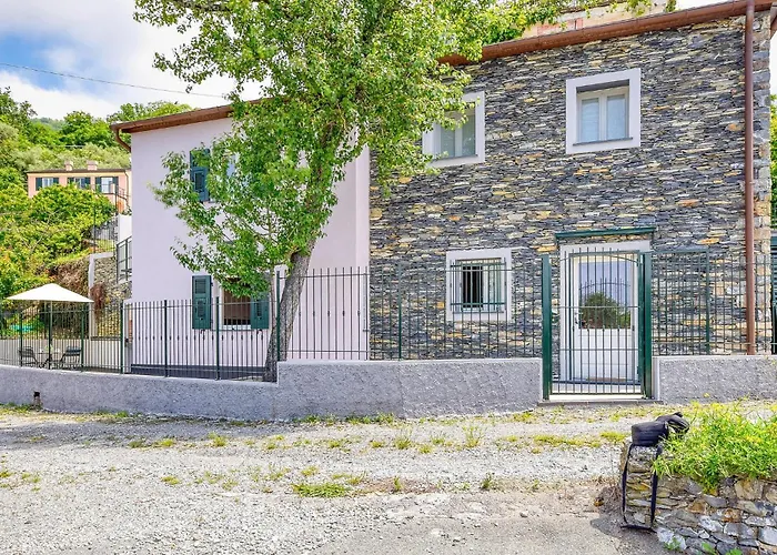 Сasa de vacaciones 2 Bedroom In Cogorno